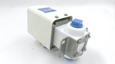 VALCOR SV81C18HT3S8-8V