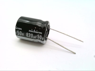 NICHICON UHE1H821MHD6