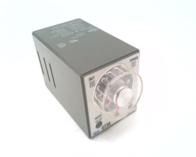 IDEC GT3A-3AD12
