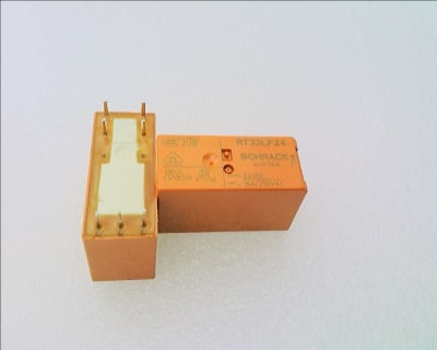 TE CONNECTIVITY RT33LF24