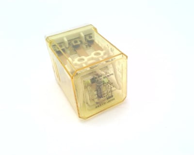 IDEC RR3P-ULAC120