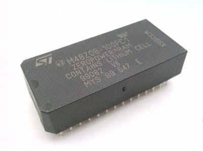 ST MICRO M48Z08-100PC1