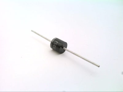 VISHAY P600B-E3/54