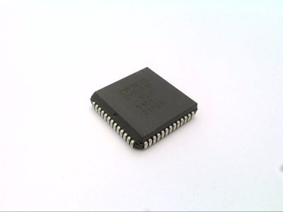 INFINEON CY7C131-55JC