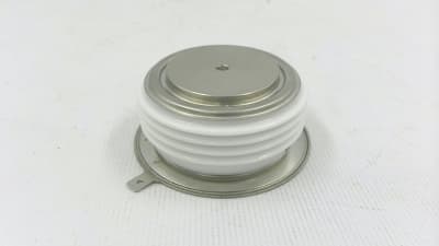 VISHAY VS-ST330C16L1L