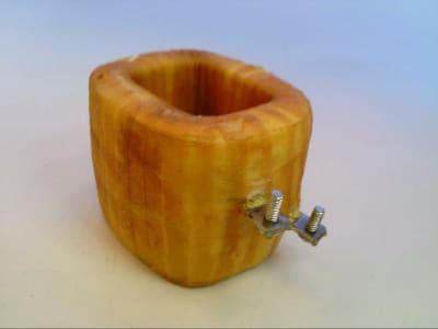 EATON CORPORATION 9-585-1