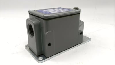 TELEMECANIQUE SENSORS 9007TUB12