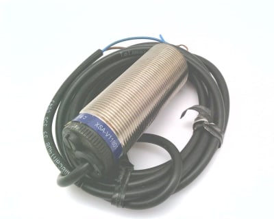 TELEMECANIQUE SENSORS XSAV11801