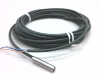 BALLUFF BES0375
