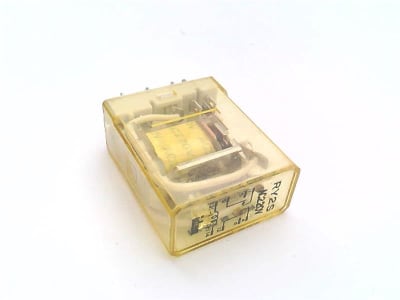 IDEC RY2S-AC220V