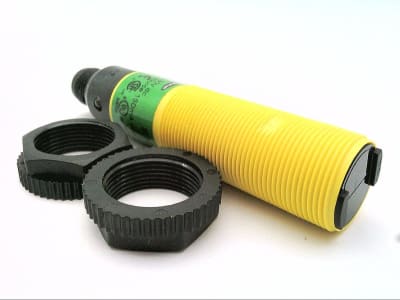 BANNER ENGINEERING 30883