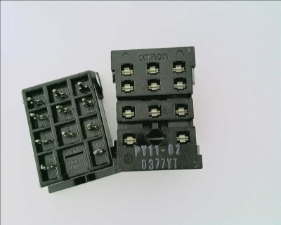 OMRON PY11-02