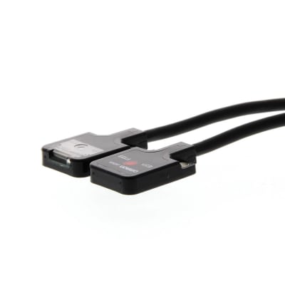 OMRON E3TFT242M