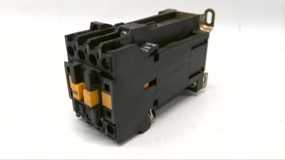 SCHNEIDER ELECTRIC CA2-DN240-A65