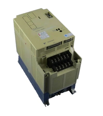 YASKAWA ELECTRIC SGDB-30ADG