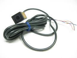 OMRON E3S-2LE4