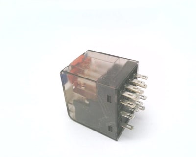 TE CONNECTIVITY PT570L24