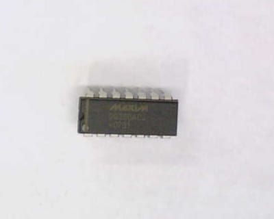 MAXIM INTEGRATED PRODUCTS DG200ACJ
