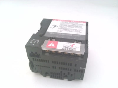 SCHNEIDER ELECTRIC PM810U