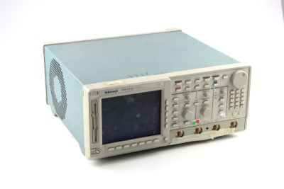 TEKTRONIX TDS510A
