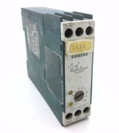 SIEMENS 7PU4020-0AJ20