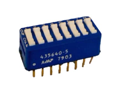 TE CONNECTIVITY 435640-5