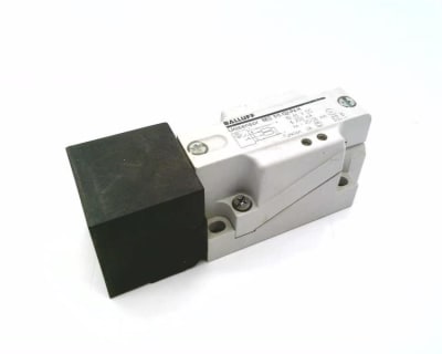 BALLUFF BES517-132-P4-H