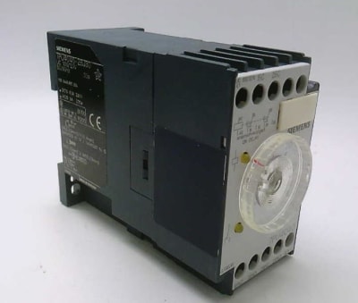SIEMENS 7PU4040-2AB30