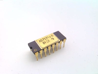 ANALOG DEVICES AD7524AD