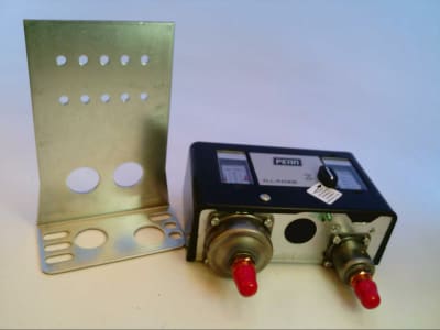 JOHNSON CONTROLS P170MA-1