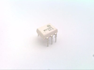 ON SEMICONDUCTOR MOC3083M