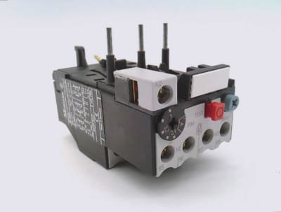 EATON CORPORATION Z00-4-2.4-4A