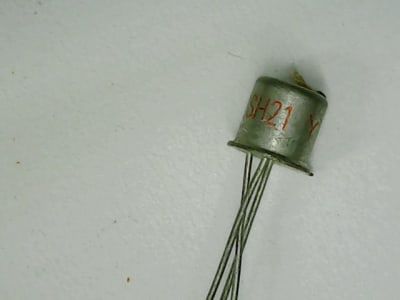 TOSHIBA 2SH21