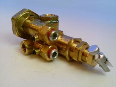 QUINCY AIR COMPRESSOR 2023903301