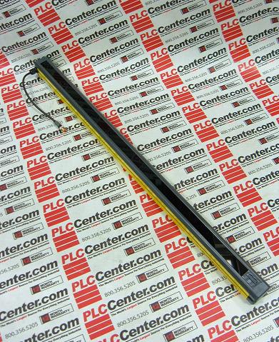 LEUZE CR30-900S
