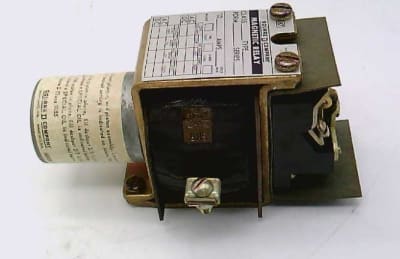 SCHNEIDER ELECTRIC 9055-A0-113