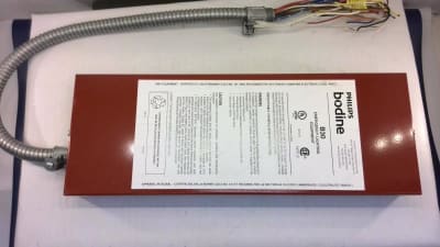 PHILIPS B30REDM