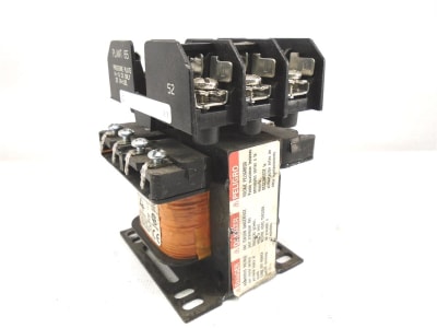 SCHNEIDER ELECTRIC 9070TF50D3