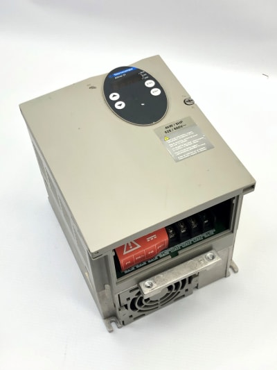 SCHNEIDER ELECTRIC ATV-31HU40S6X