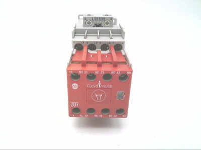 ALLEN BRADLEY 100S-C30DJ32C