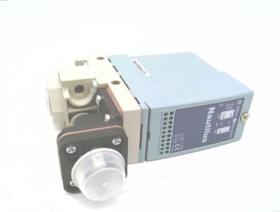 SCHNEIDER ELECTRIC XMLA020A1C11