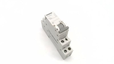 SIEMENS 5TE8212