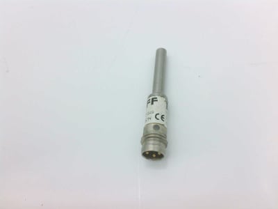 BALLUFF BES 516-3008-G-E5-C-S49