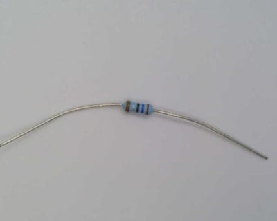 VISHAY MBB02070C1608FCT00