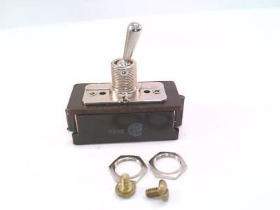 TE CONNECTIVITY 2-1520228-5