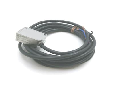 OMRON E3ZMR612M