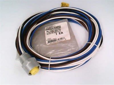 MOLEX 1300130304