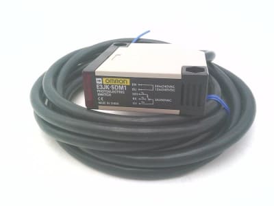 OMRON E3JK-5DM1