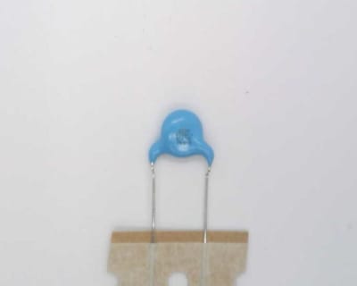 MURATA MANUFACTURING DE1E3KX222MN4AN01F