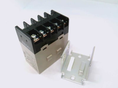 OMRON G7J-3A1B-B-W1 DC24